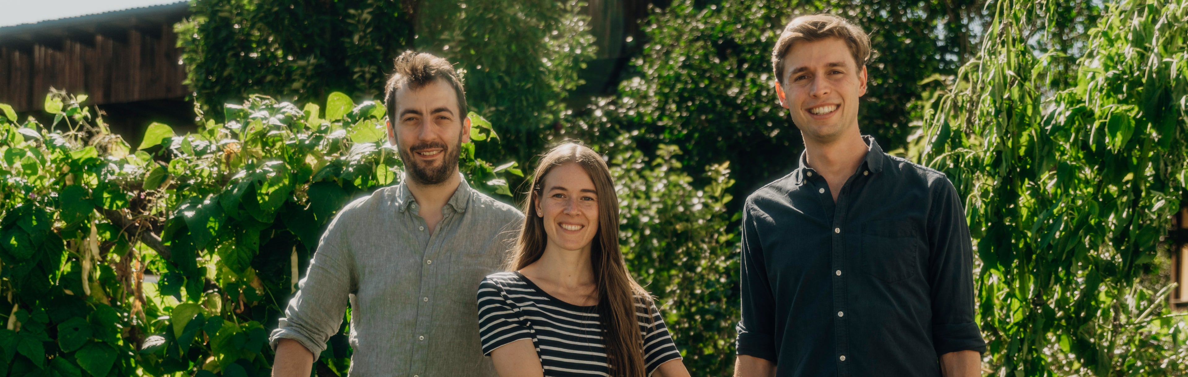 <p>Unsere Mission</p><p><strong>Mehr Natur für dein Zuhause</strong></p>